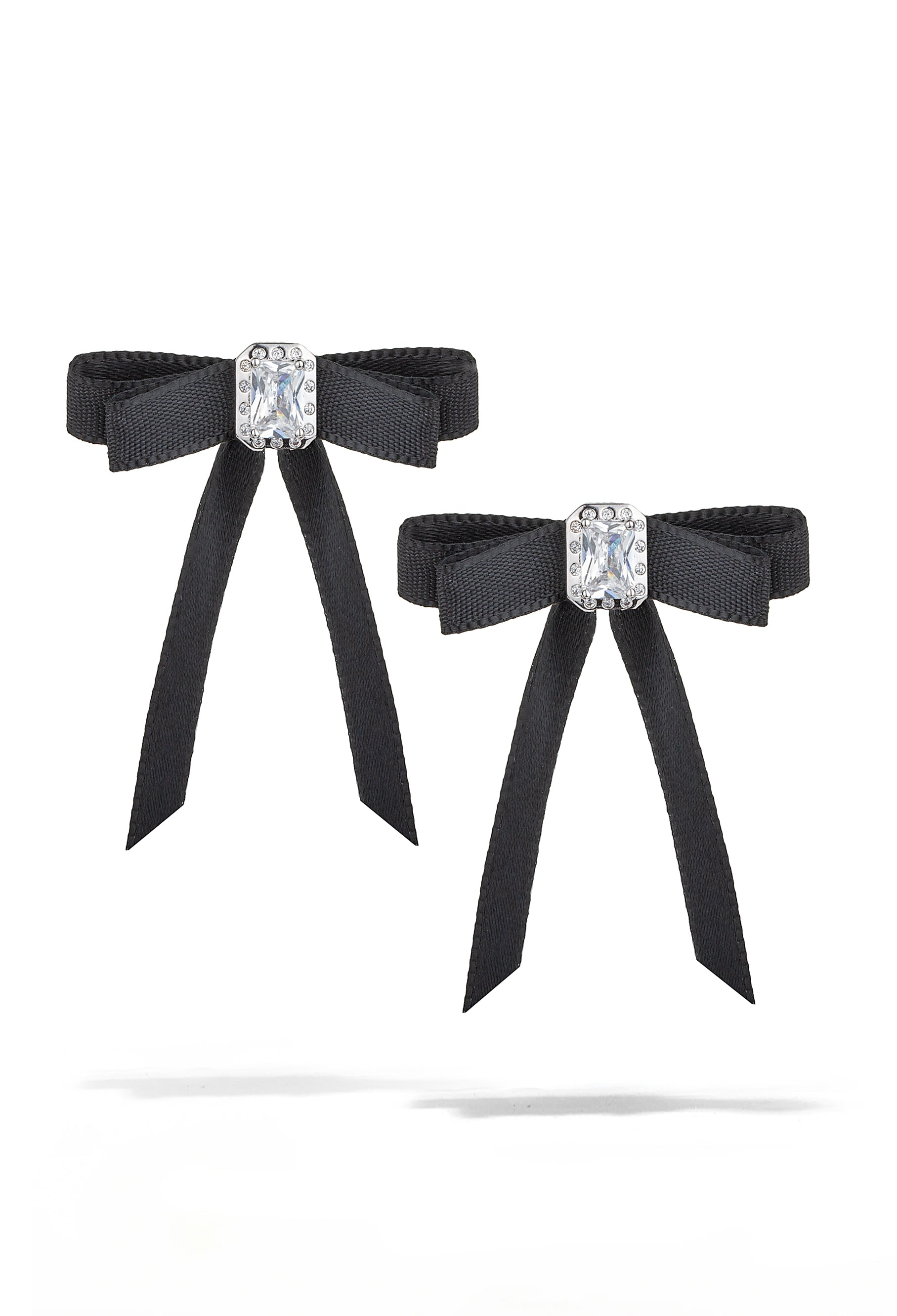 Black bow earrings online